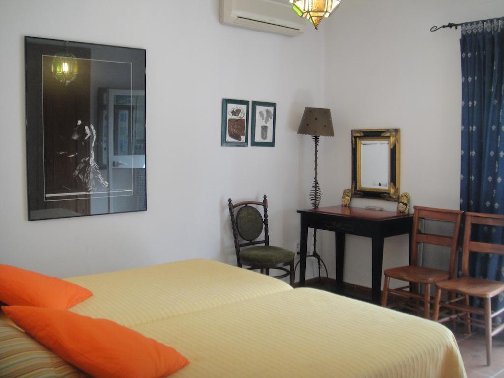Casa La Felicidad Hotel Chiclana de la Frontera Habitación foto