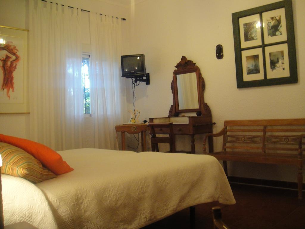 Casa La Felicidad Hotel Chiclana de la Frontera Habitación foto