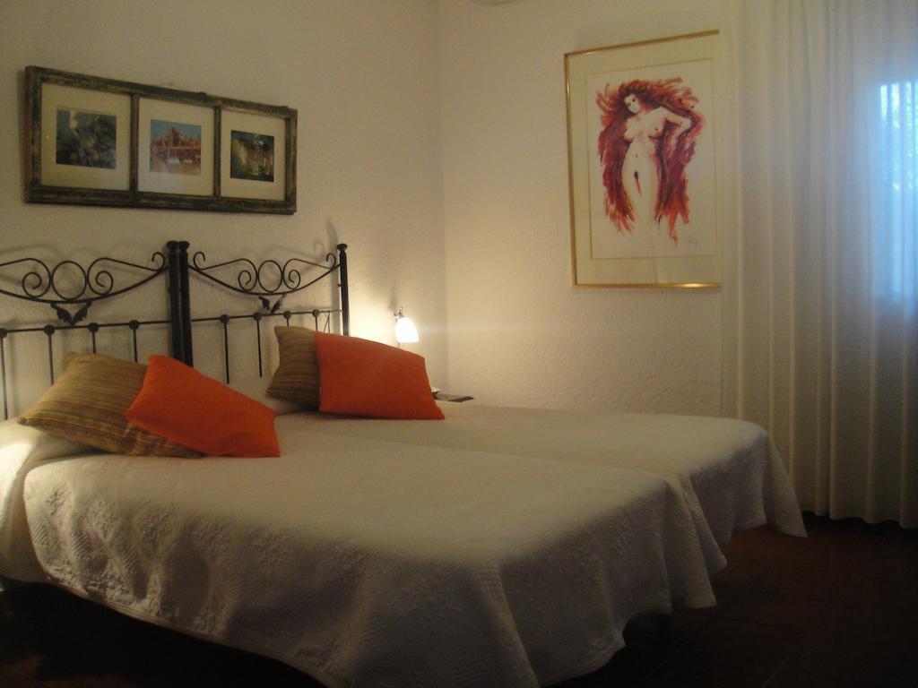 Casa La Felicidad Hotel Chiclana de la Frontera Habitación foto