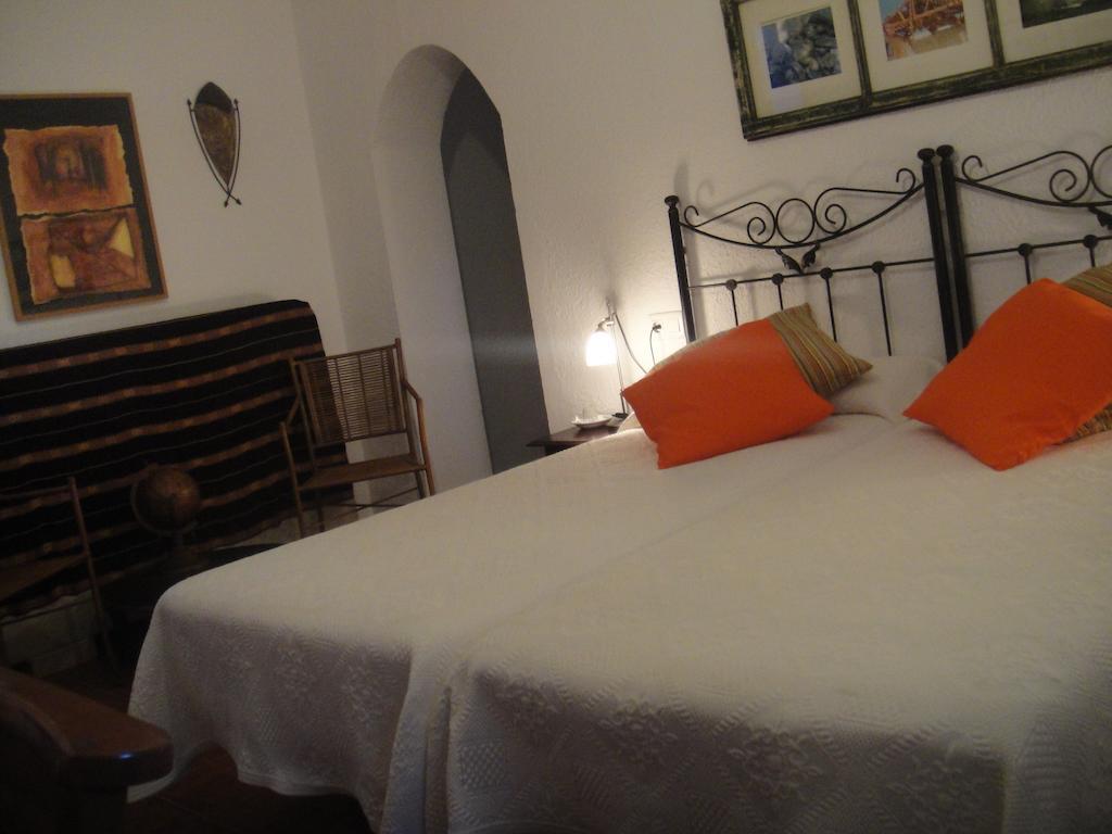 Casa La Felicidad Hotel Chiclana de la Frontera Habitación foto